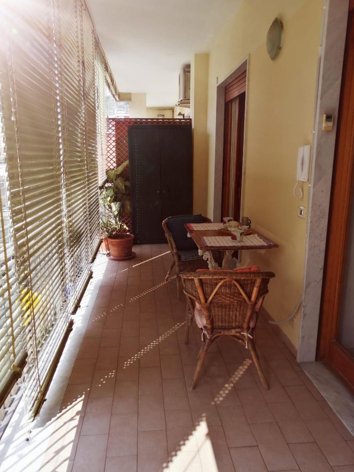 Casa Relax Nel Centro Storico Con Posto Auto Apartment Vico Equense Exterior foto